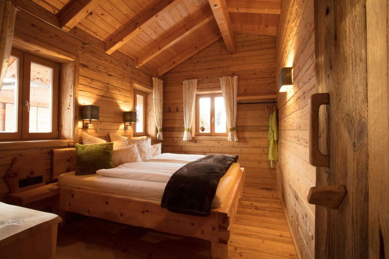 Chalet Laerchenzipf 普法尔韦尔芬 外观 照片